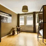 Hostel Five Reasons Hostel & Hotel