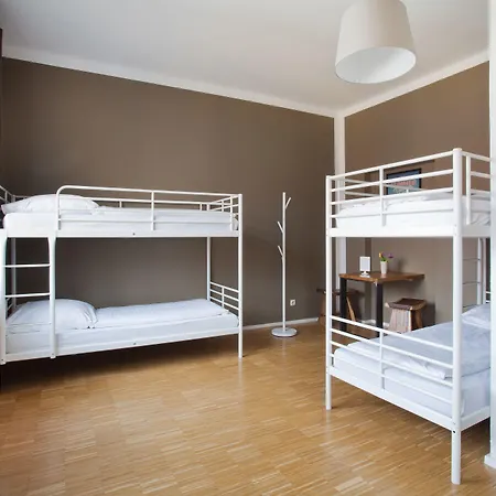 Hostel Five Reasons & Nürnberg