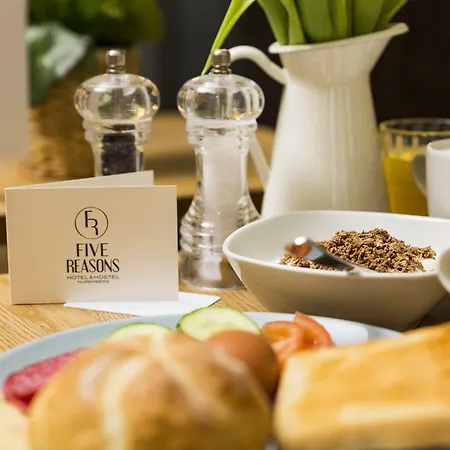 Hostel Five Reasons & Neurenberg