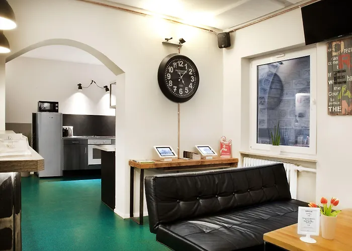 Five Reasons & Núremberg